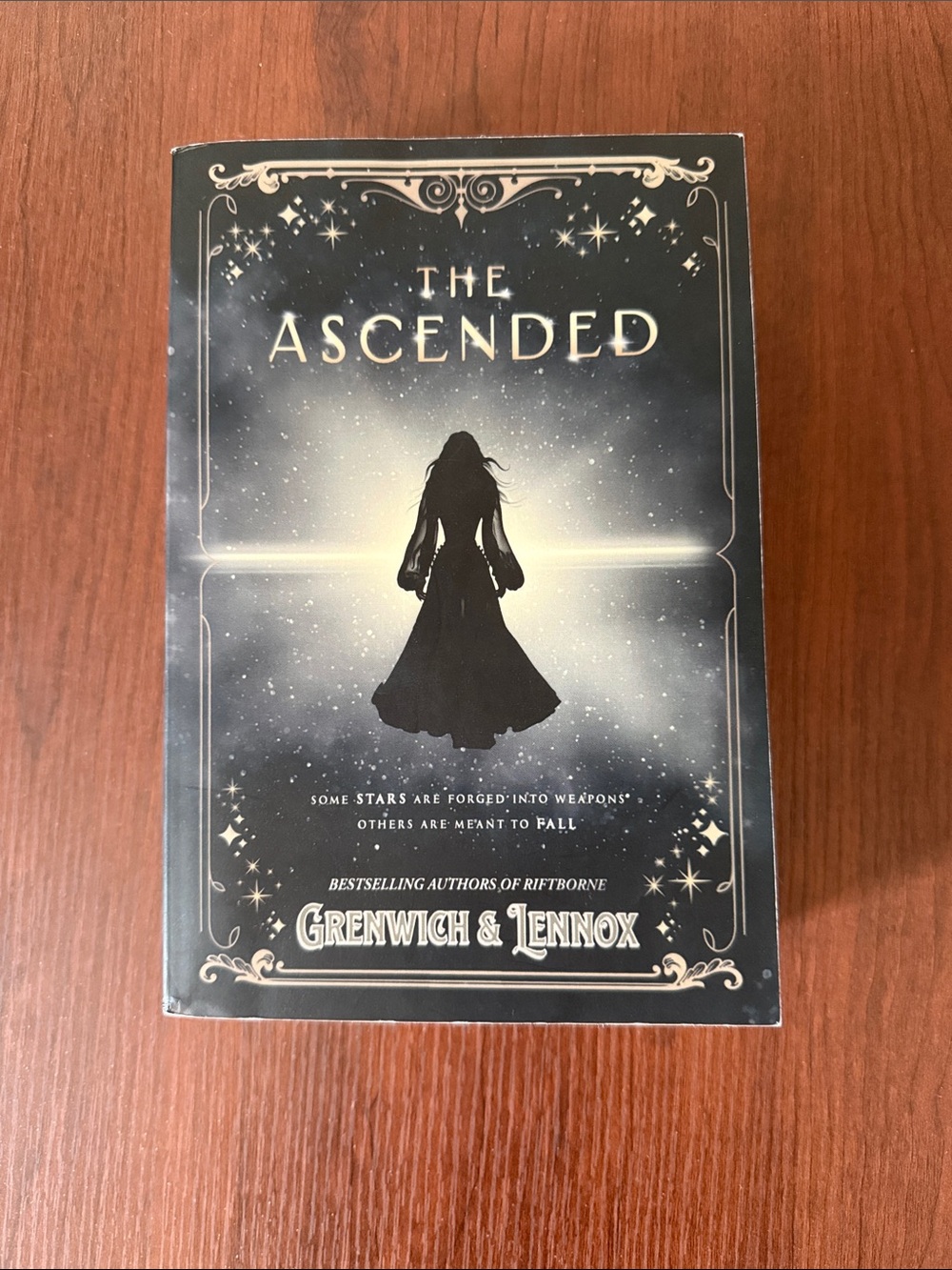 The Ascended by - Greenwich & Lennox - Paperback